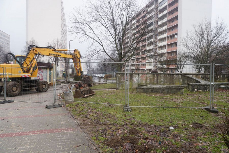 Plac wokół „ryby” w Jastrzębiu-Zdroju przechodzi metamorfozę